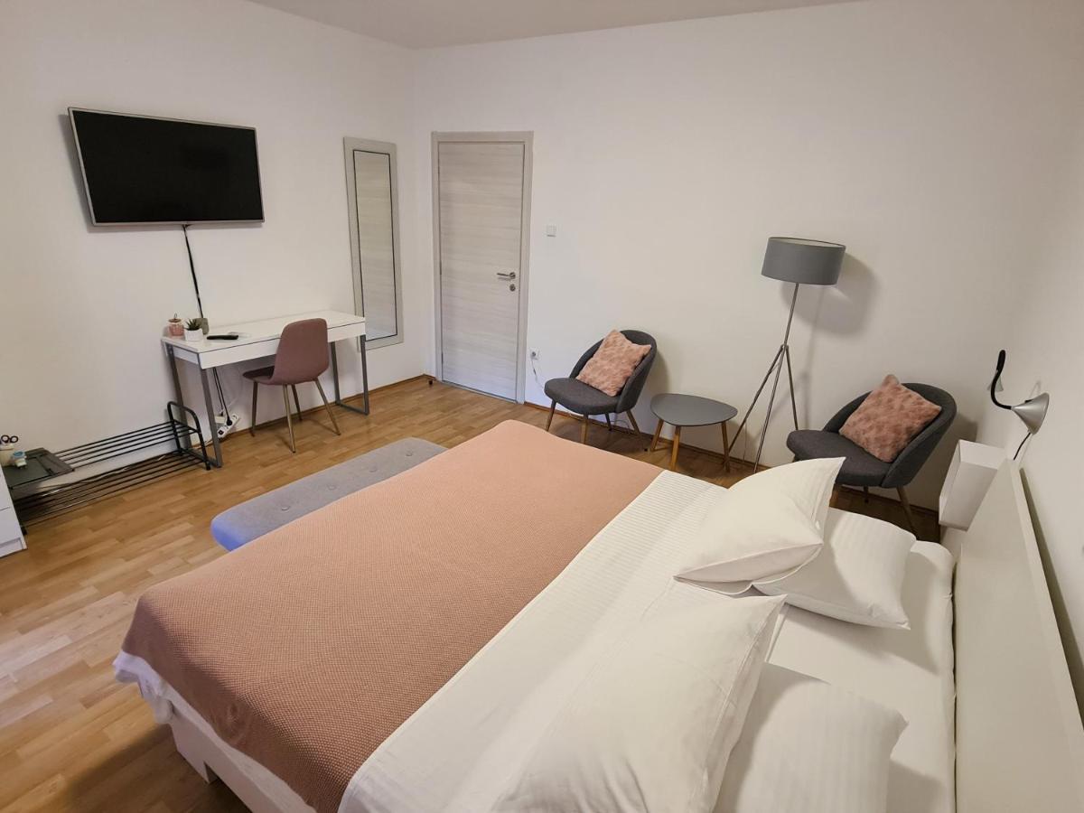 Apartments & Rooms Tom Medulin Ngoại thất bức ảnh